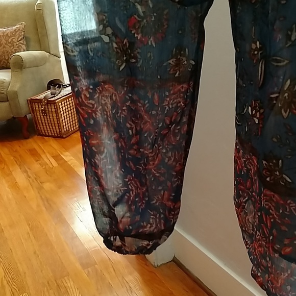 🎀 Everly sheer print top Sz XS - Picture 4 of 7